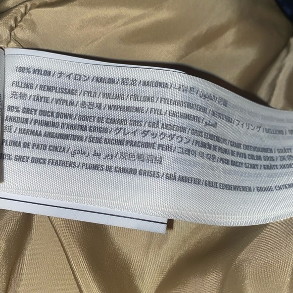 Abercrombie & Fitch down filled puffer coat - Picture 6 of 12